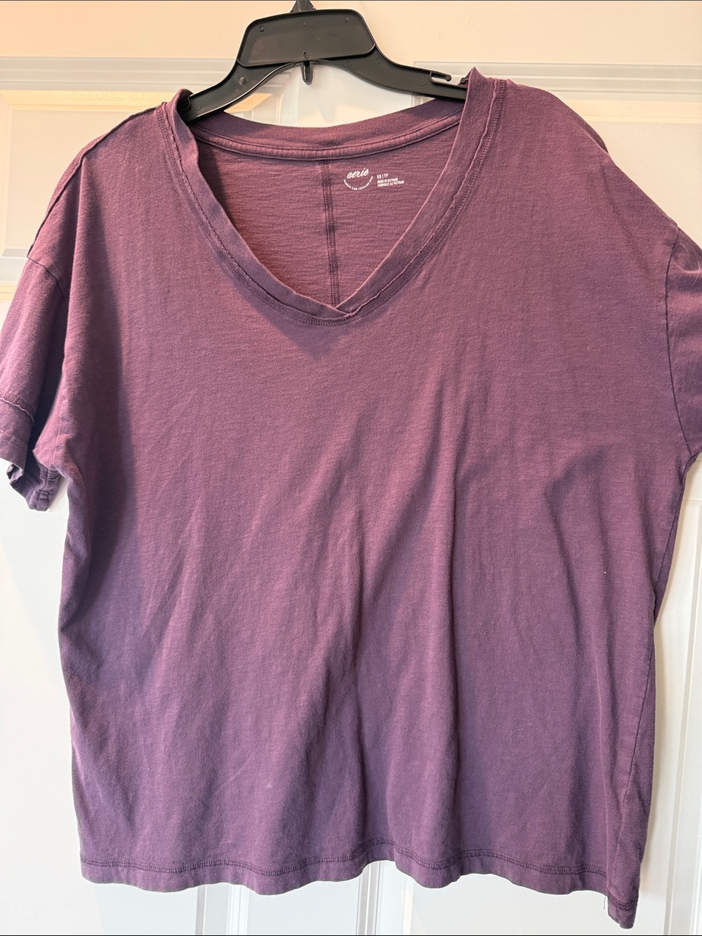 aerie V-Neck Short Sleeve Tee in Purple
